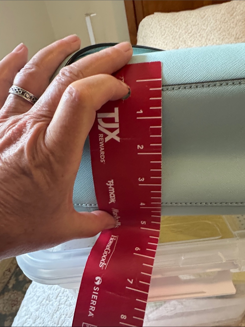 Like New! Kate Spade Crystal Blue saffiano leather satchel with detachable strap - Picture 13 of 13
